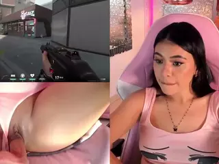 LeahVega's Live Sex Cam Show