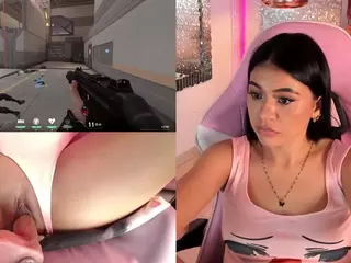 LeahVega's Live Sex Cam Show