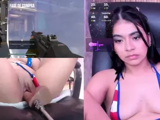 LeahVega's Live Sex Cam Show