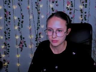 mona-cloud - Live Cam