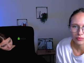 mona-cloud camsoda