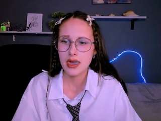  mona-cloud chat room