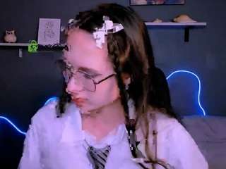  mona-cloud chat room