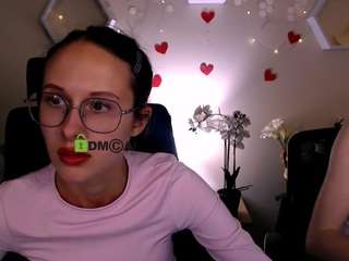  mona-cloud chat room
