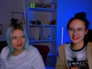 mona-cloud webcam model