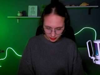 mona-cloud webcam