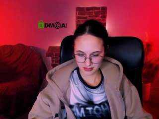 mona-cloud Teen live webcam