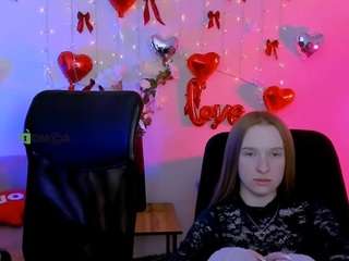 mona-cloud's CamSoda show and profile