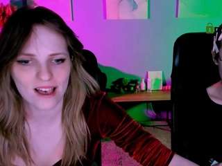 mona-cloud live cam profile