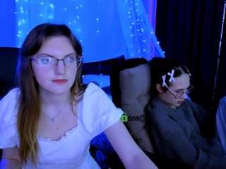 mona-cloud live cam profile