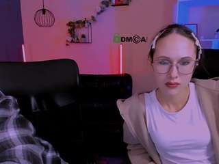 mona-cloud live cam profile