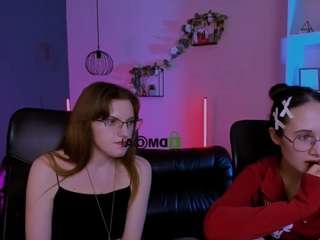 mona-cloud live cam profile