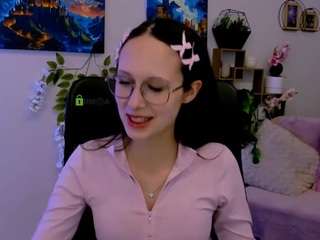 mona-cloud live webcam show