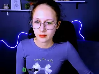 mona-cloud's Live Sex Cam Show