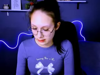 mona-cloud's Live Sex Cam Show