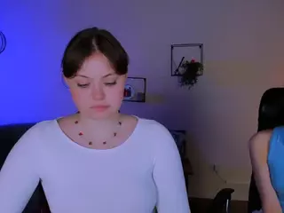 mona-cloud's Live Sex Cam Show