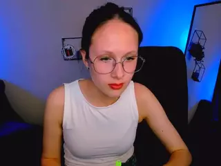 mona-cloud's Live Sex Cam Show