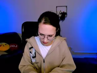 mona-cloud's Live Sex Cam Show