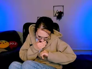 mona-cloud's Live Sex Cam Show