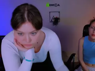 mona-cloud's Live Sex Cam Show