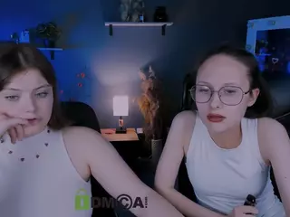 mona-cloud's Live Sex Cam Show