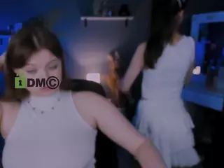 mona-cloud's Live Sex Cam Show