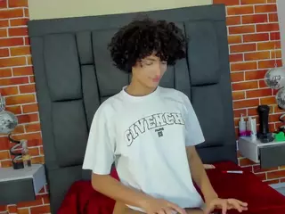 appolo-jay1's Live Sex Cam Show