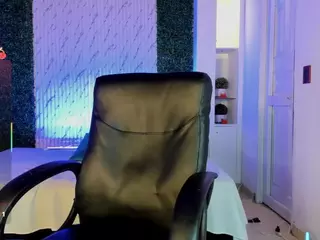 Catalinaa-Santana's Live Sex Cam Show
