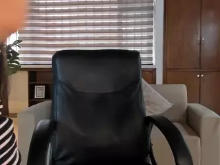Catalinaa-Santana's Live Sex Cam Show