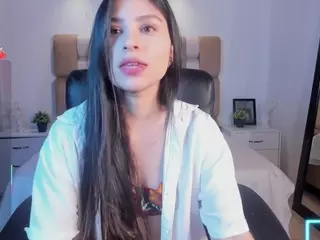 Catalinaa-Santana's Live Sex Cam Show