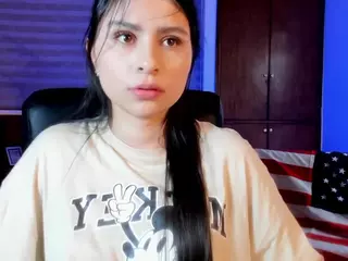 Catalinaa-Santana's Live Sex Cam Show