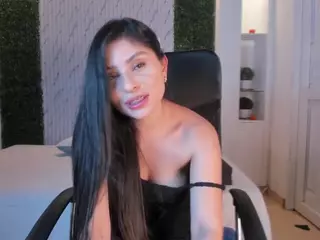 Catalinaa-Santana's Live Sex Cam Show