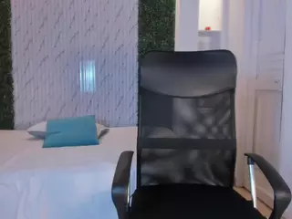 Catalinaa-Santana's Live Sex Cam Show