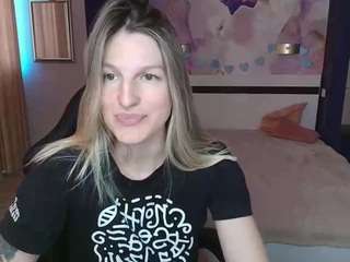 emilywalkers live webcam show