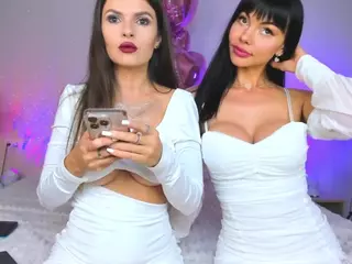 KiraBlackEyes's Live Sex Cam Show