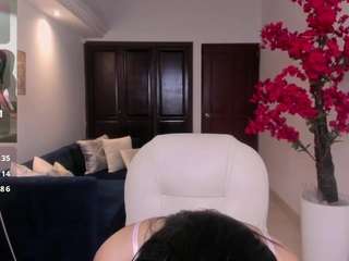 kloee-brown's CamSoda show and profile