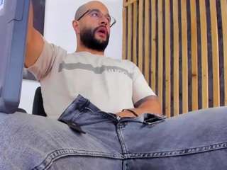 luke-09 - Live Cam