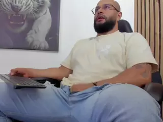 Luke-09's Live Sex Cam Show