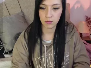 Maju-Evans's Live Sex Cam Show