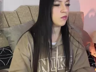 Maju-Evans's Live Sex Cam Show