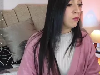 Maju-Evans's Live Sex Cam Show