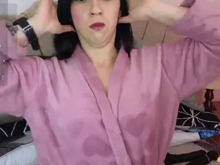 Maju-Evans's Live Sex Cam Show