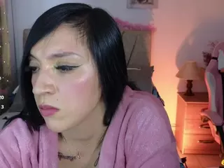 Maju-Evans's Live Sex Cam Show