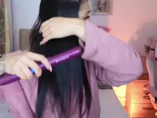 Maju-Evans's Live Sex Cam Show