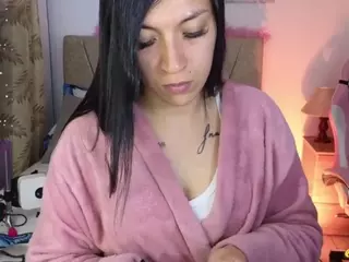 Maju-Evans's Live Sex Cam Show