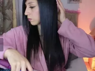 Maju-Evans's Live Sex Cam Show