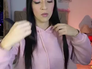 Maju-Evans's Live Sex Cam Show