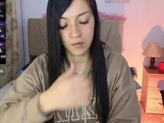 Maju-Evans's Live Sex Cam Show