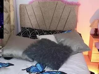 Maju-Evans's Live Sex Cam Show