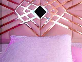  playfulcurvyy chat room